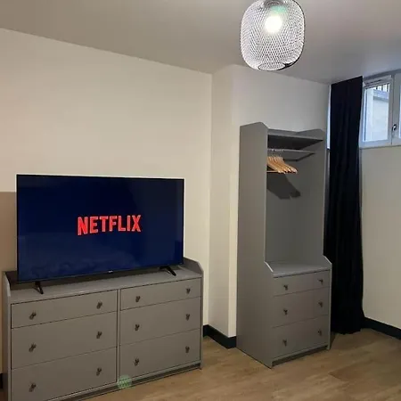 Souplex Avec Jardin Apartament Sedan